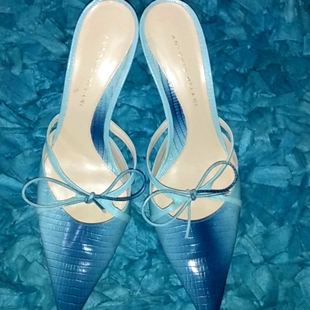 Antonio Melani Heels